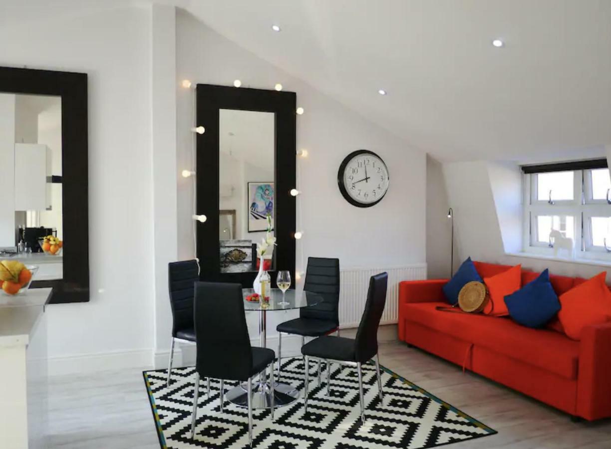 Quirky Cosy Marleybone Victorian Loft Apartment 런던 외부 사진