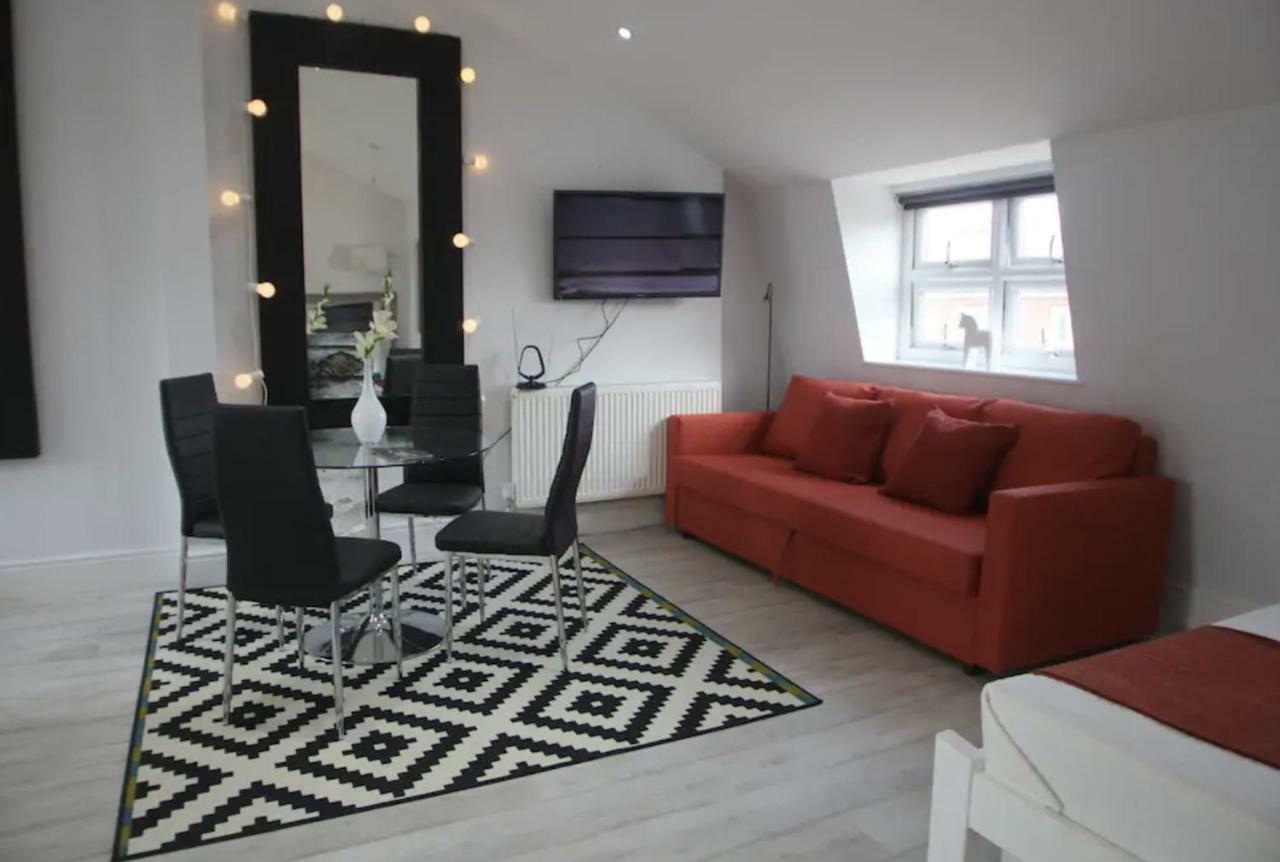 Quirky Cosy Marleybone Victorian Loft Apartment 런던 외부 사진